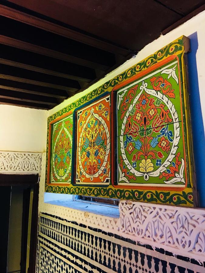 Dar Zerbtana Hotel Фес Екстериор снимка