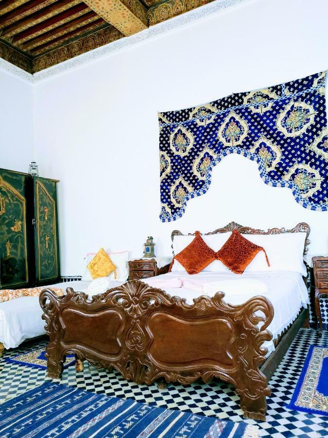 Dar Zerbtana Hotel Фес Екстериор снимка