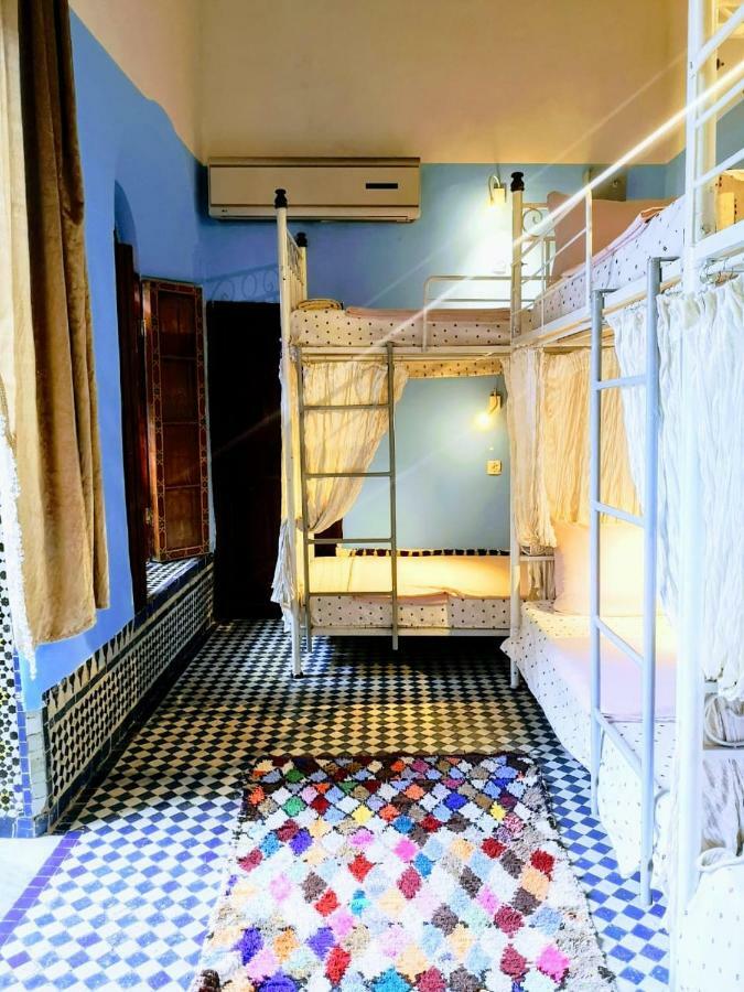 Dar Zerbtana Hotel Фес Екстериор снимка
