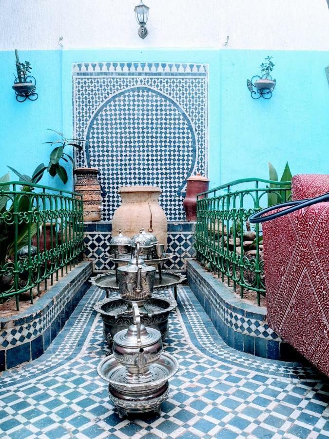 Dar Zerbtana Hotel Фес Екстериор снимка
